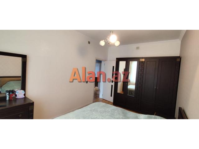 Pirşağıda həyət evi satılır