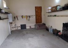 Pirşağıda həyət evi satılır