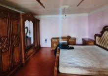 Buzovnada həyət evi satılır