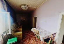 Buzovnada həyət evi satılır