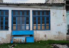 Buzovnada həyət evi satılır