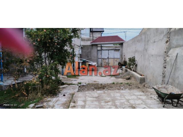 Buzovnada həyət evi satılır