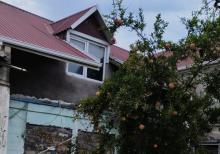 Buzovnada həyət evi satılır