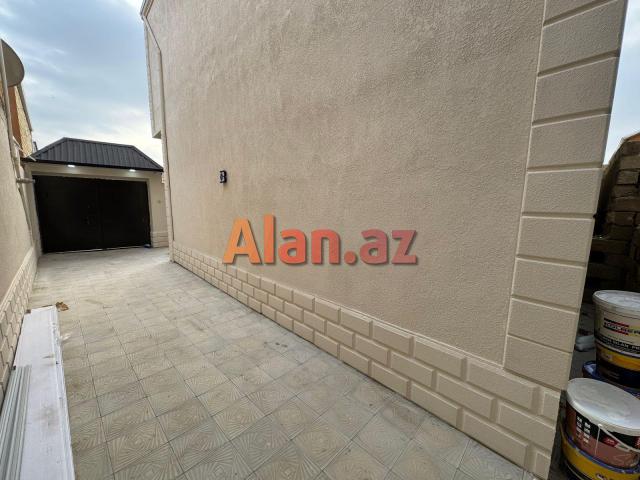 2 mərtəbə 4_otaqlı satılır