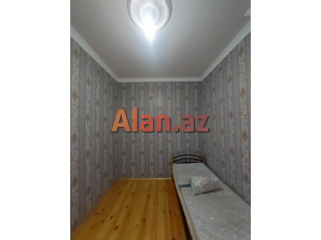 3 _ otaq lı  həyət  evi  satılır