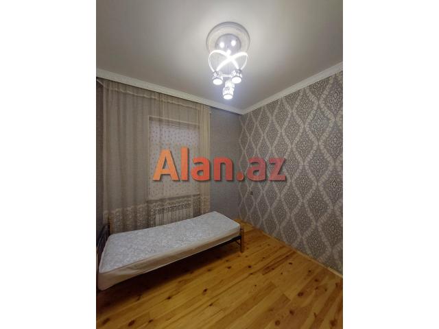 3 _ otaq lı  həyət  evi  satılır