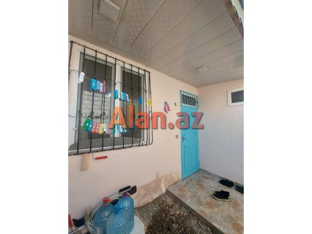 2 otaqlı  həyət  evi  satışda