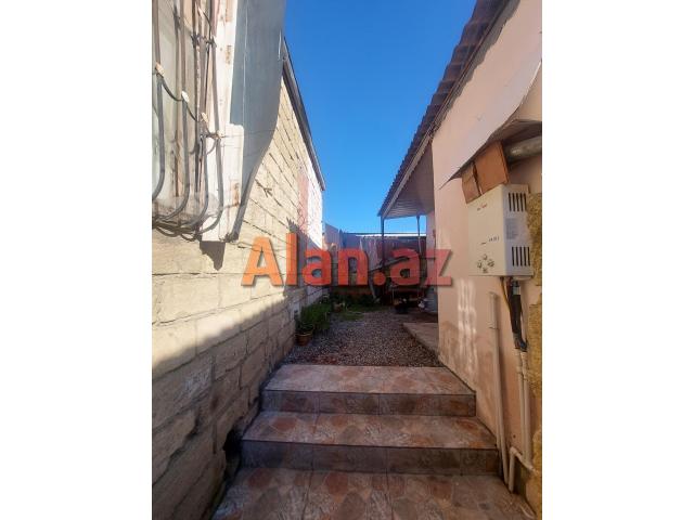 2 otaqlı  həyət  evi  satışda