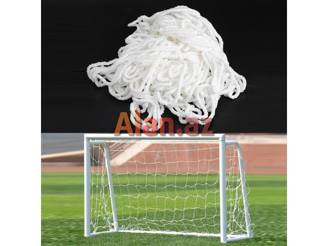 Futbol qapısının toru