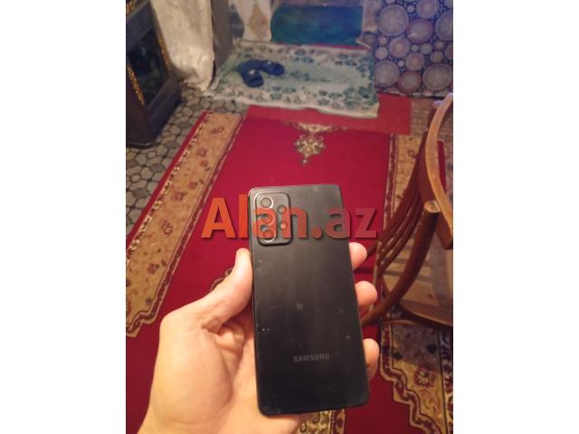 Samsung A52
