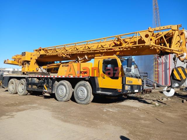 50 Tonluq kran satılır