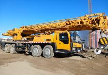 50 Tonluq kran satılır