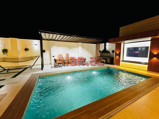 Mərdəkanda villa satılır