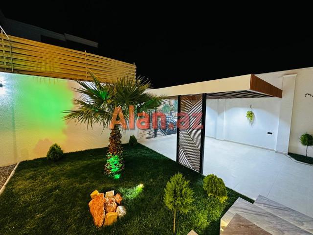 Mərdəkanda villa satılır