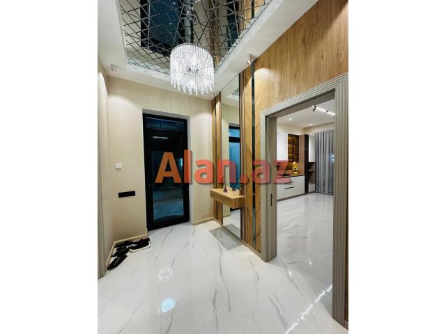 Mərdəkanda villa satılır