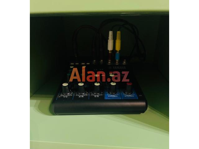 600 manat ev kinoteatrı- Soni,