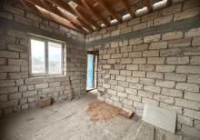 Buzovnada həyət evi satılır