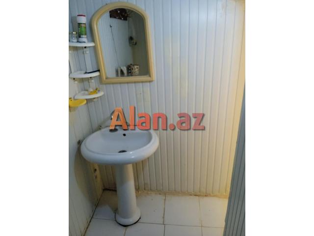 Yasamal alatava 1də 2 otaqli ev kirayə verilir