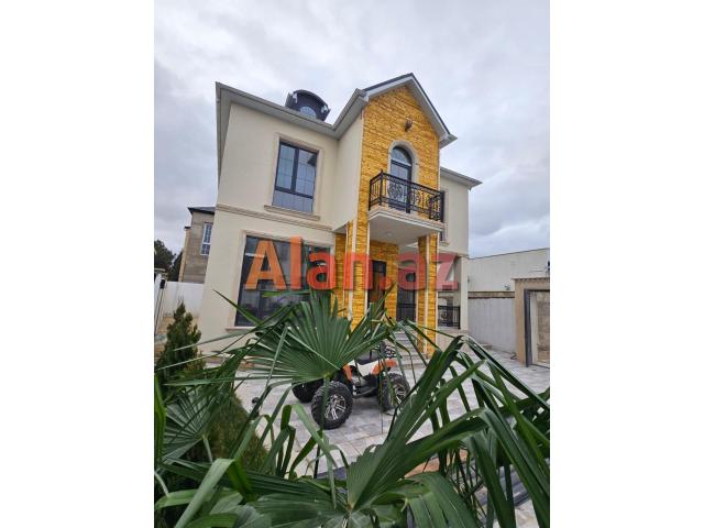 Şüvəlanda bağ evi satılır