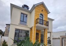 Şüvəlanda bağ evi satılır