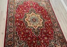 İşlənmiş qədimi ikinci əl xalcalari