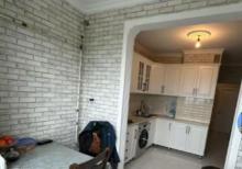 Yeni Günəşli, D massivində qanuni 2 otaqlı, əla qiymətə mənzil