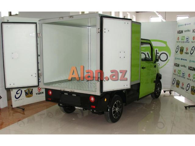 Yük qolf kar Elektrikli Panel furqon IONA XS (ikiyerli)