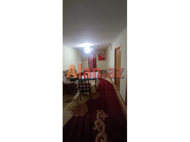 Sabunçu Qəsəbəsi 6 Otaqlı 200+ kv Həyət Evi