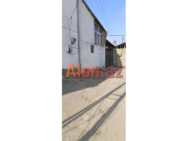 Sabunçu Qəsəbəsi 6 Otaqlı 200+ kv Həyət Evi