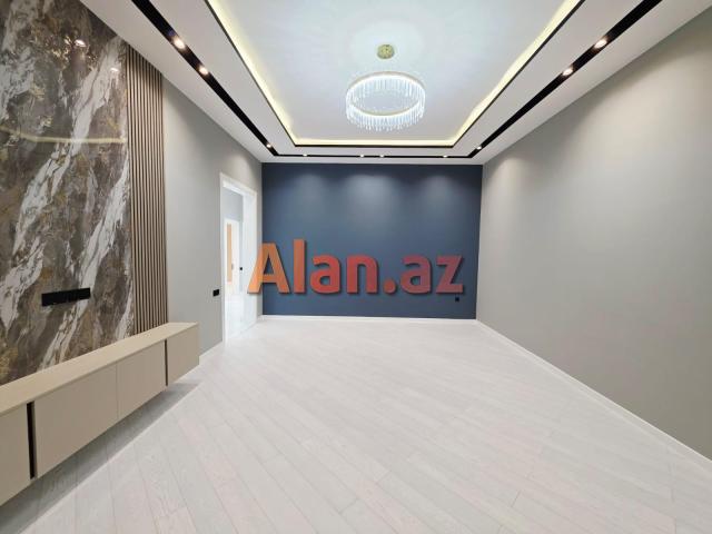 Mərdəkanda bağ evi satılır