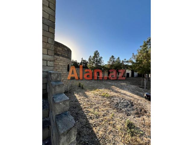 Mərdəkanda 24 sot torpaq sahəsi satılır