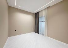 Mərdəkanda bağ evi satılır