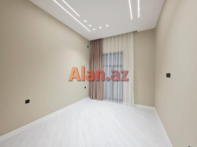 Mərdəkanda bağ evi satılır