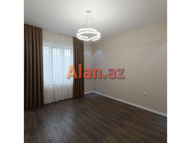 Şüvəlanda bağ evi satılır