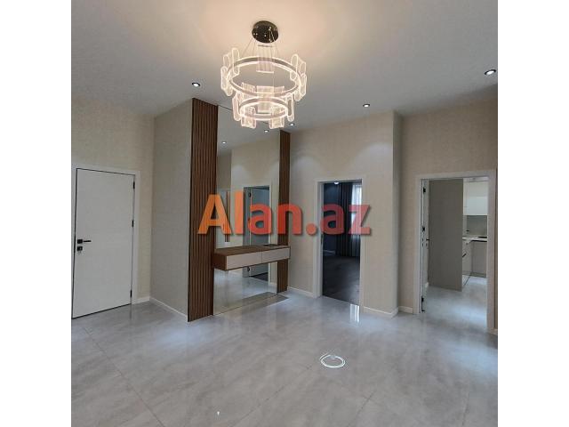 Şüvəlanda bağ evi satılır