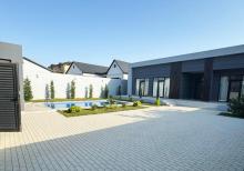 Şüvəlanda bağ evi satılır