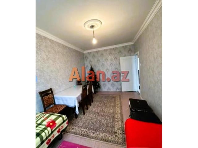 Yeni Günəşli, D massivində qanuni 2 otaqlı, əla qiymətə mənzil