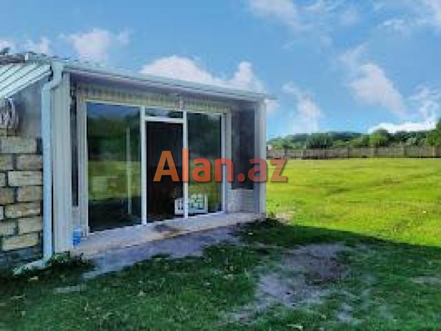 Qəbələdə Təcili ev satılir