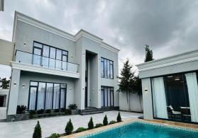 Şüvəlanda bağ evi satılır