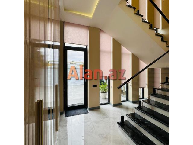 Şüvəlanda bağ evi satılır