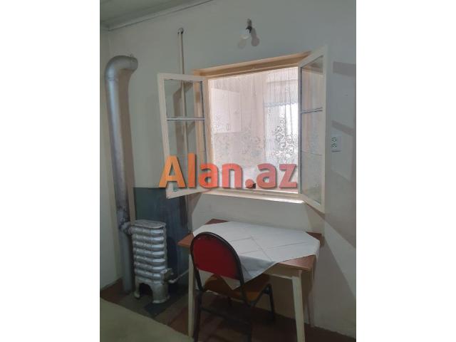 3 mkr bazarin yani memar ecemi metrosu