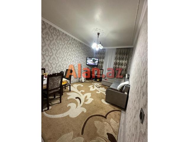 Xətai rayonu Məzahir Rüstəmov küçəsi