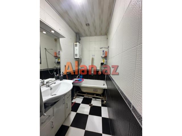 Xətai rayonu Məzahir Rüstəmov küçəsi