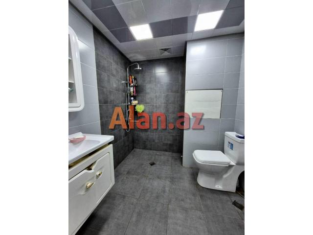 Xətai rayonu Məzahir Rüstəmov küçəsi