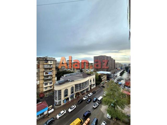 Xətai rayonu Məzahir Rüstəmov küçəsi