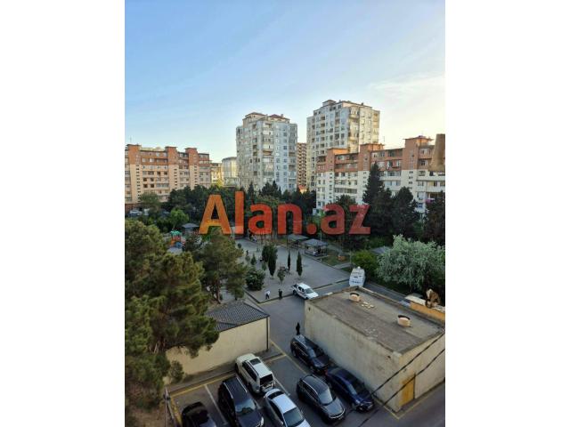 Xətai rayonu Məzahir Rüstəmov küçəsi