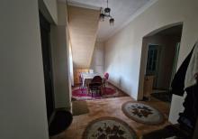 Buzovnada bağ evi satılır