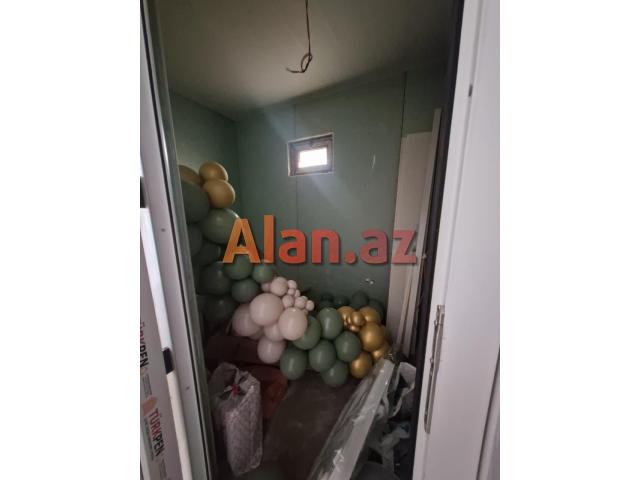 Buzovnada bağ evi satılır