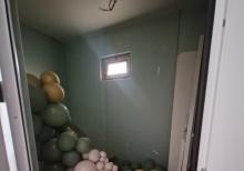 Buzovnada bağ evi satılır