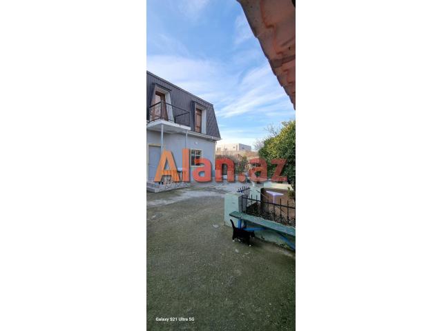 Buzovnada bağ evi satılır